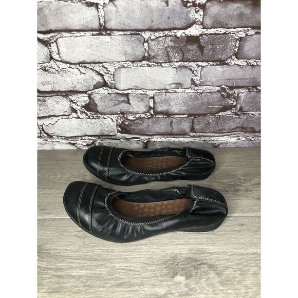 Taos Black Leather Slip On Elastic Ballet Flats Shoes Women Sz 39EU/8.5M US - Picture 16 of 16